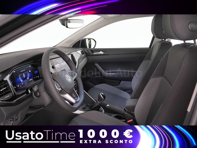 31 - Volkswagen Taigo 1.0 tsi 110cv life
