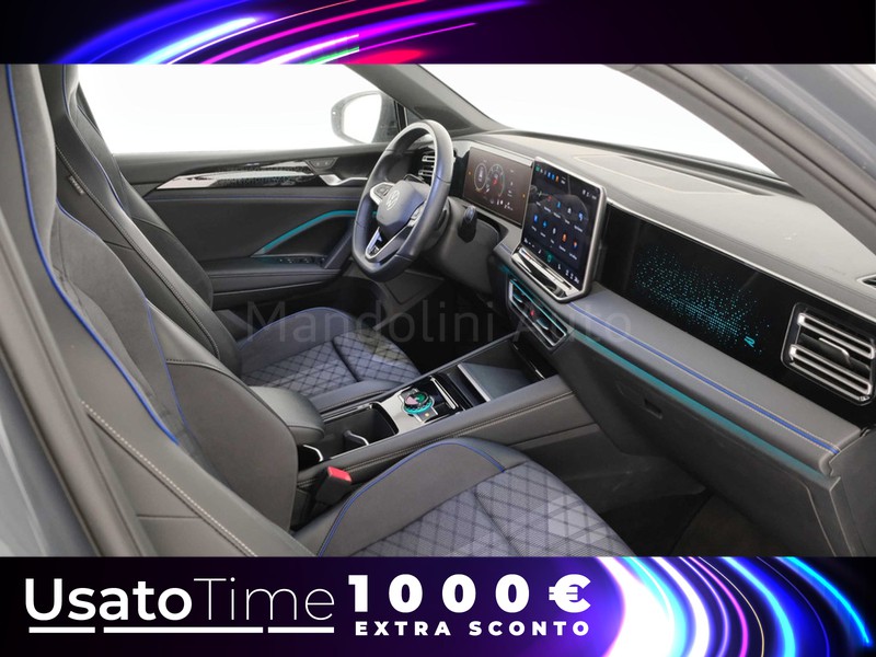 7 - Volkswagen Tiguan 2.0 tdi scr 150cv r-line dsg