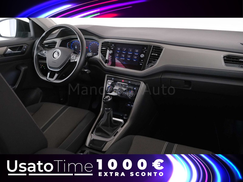 7 - Volkswagen T-Roc 1.0 tsi 110cv style