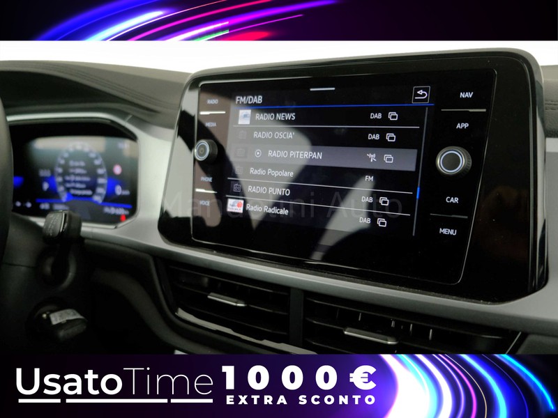 19 - Volkswagen T-Roc 2.0 tdi scr 150cv life dsg
