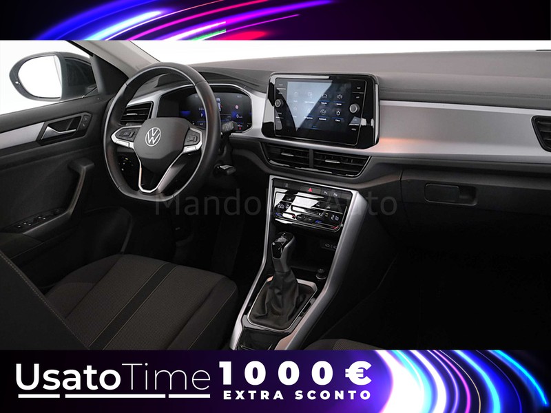 7 - Volkswagen T-Roc 1.5 tsi act life dsg