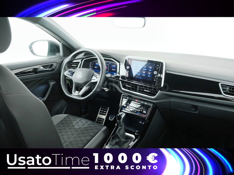 7 - Volkswagen T-Roc 1.0 tsi 110cv r line