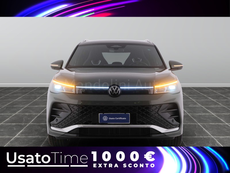 43 - Volkswagen Tiguan 2.0 tdi scr 150cv r-line dsg