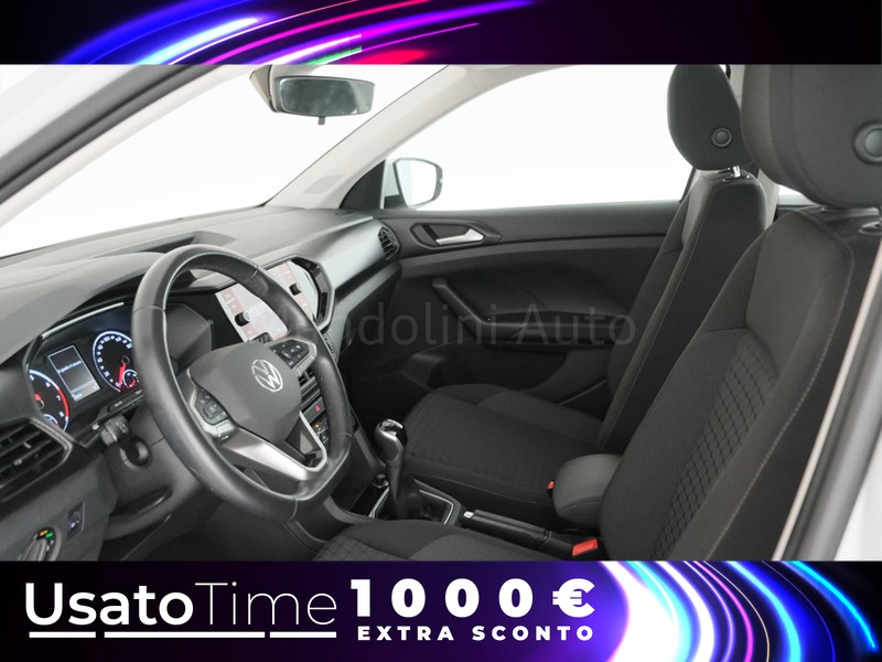 31 - Volkswagen T-Cross 1.0 tsi 95cv style