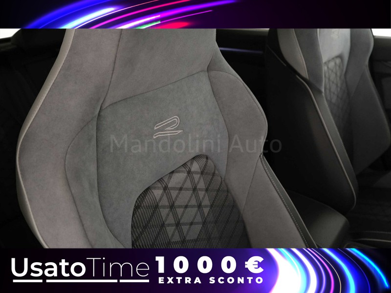 31 - Volkswagen Golf 2.0 tdi scr 150cv r-line dsg