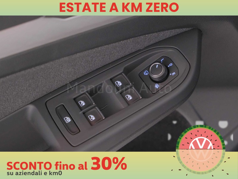 25 - Volkswagen Golf variant 2.0 tdi scr 150cv life dsg