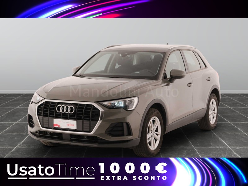 1 - Audi Q3 35 1.5 tfsi mhev business s tronic