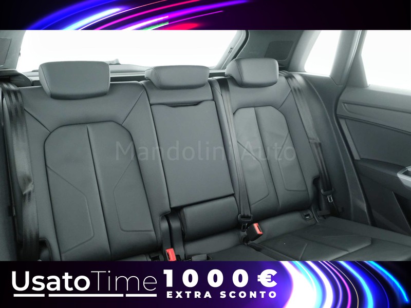 37 - Audi Q3 35 2.0 tdi business advanced s tronic