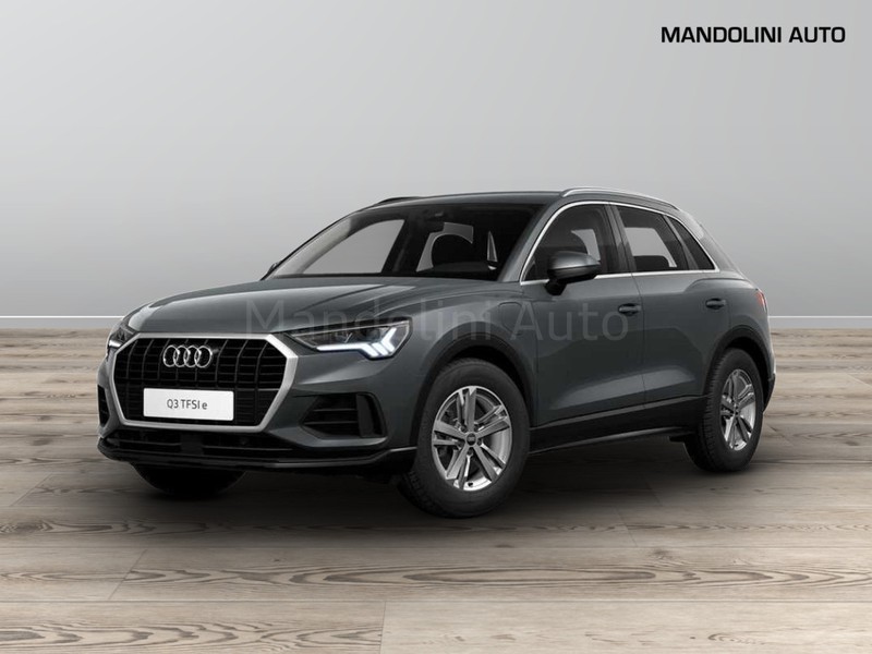 1 - Audi Q3 45 1.4 tfsi e business s tronic