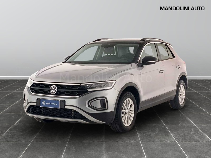 1 - Volkswagen T-Roc 1.5 tsi act life dsg