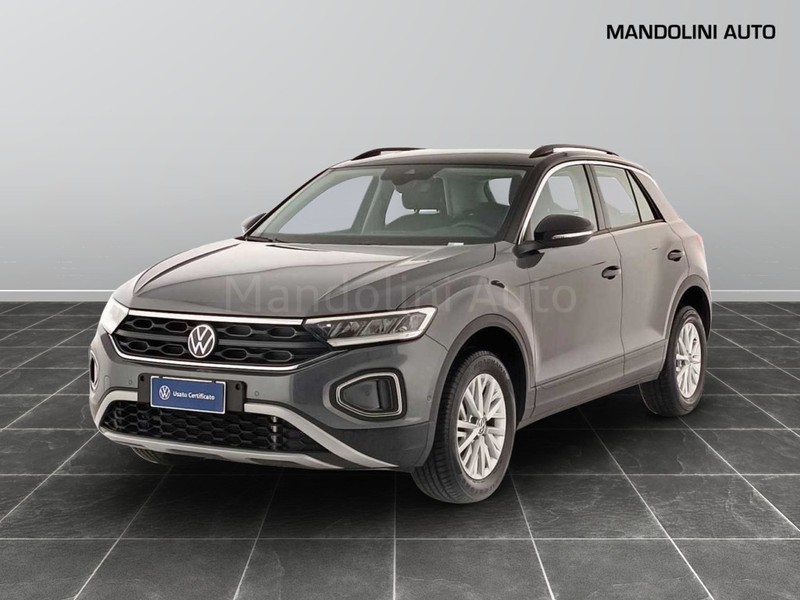 1 - Volkswagen T-Roc 1.5 tsi act life dsg