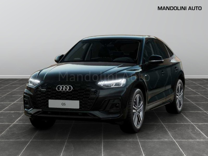 1 - Audi Q5 sportback 40 2.0 tdi mhev 12v s line quattro s tronic