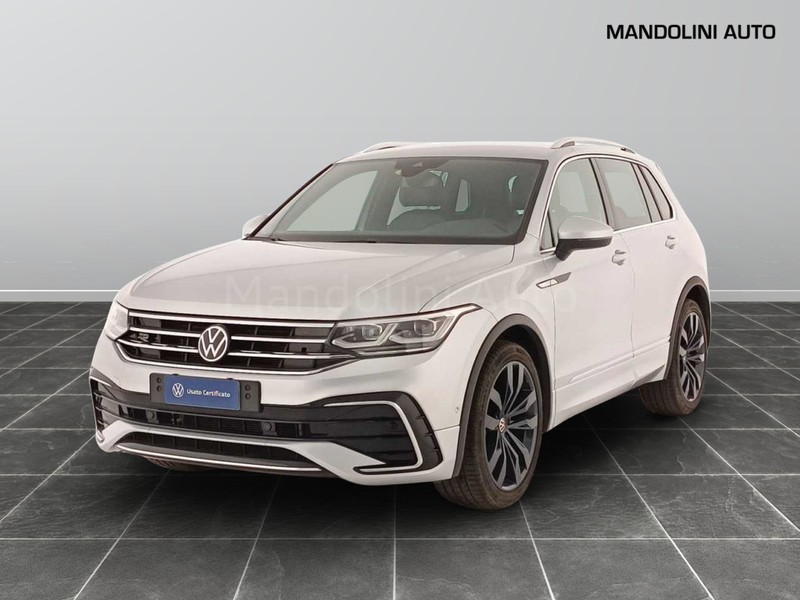 1 - Volkswagen Tiguan 2.0 tdi scr 150cv r-line dsg