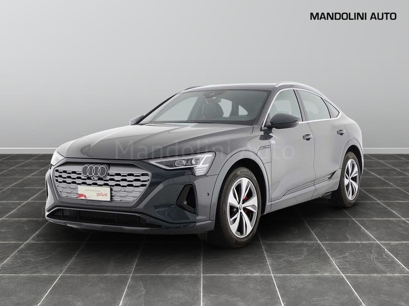 1 - Audi Q8 e-tron sportback 50 business advanced quattro