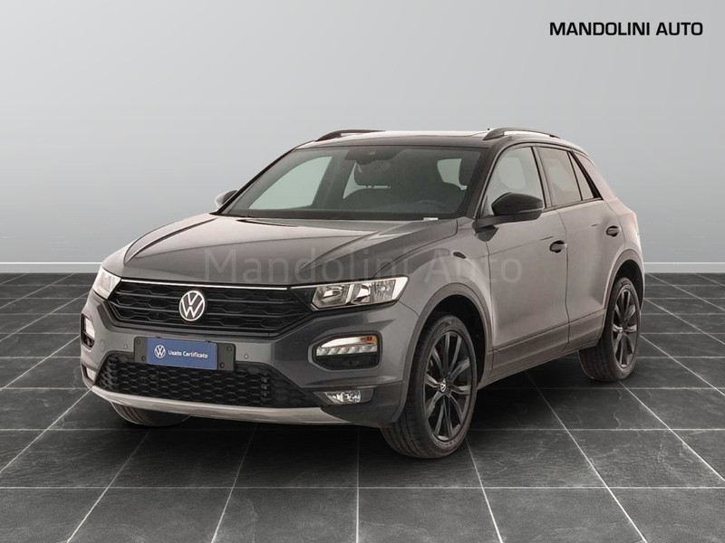 1 - Volkswagen T-Roc 1.5 tsi act sport