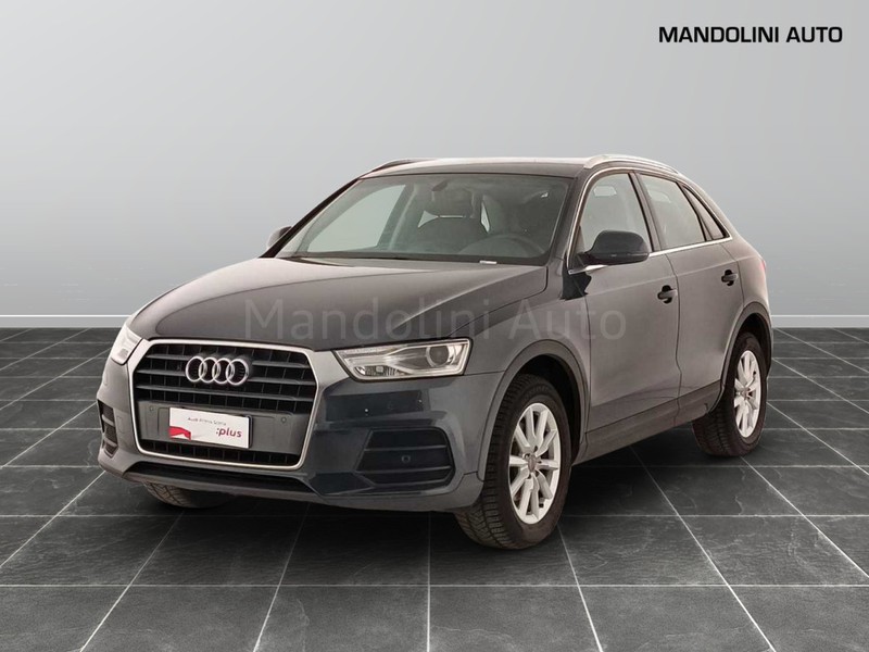 1 - Audi Q3 2.0 tdi 120cv business