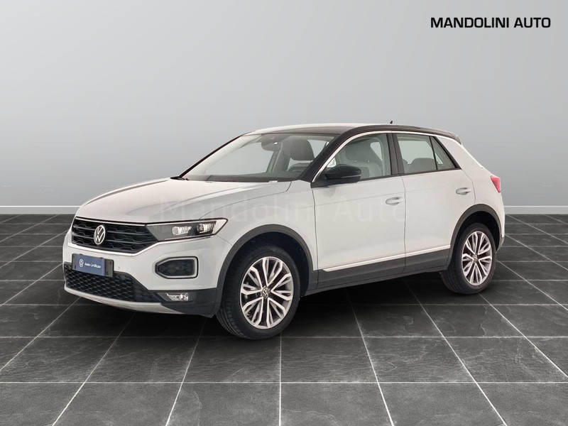 1 - Volkswagen T-Roc 1.5 tsi act sport dsg