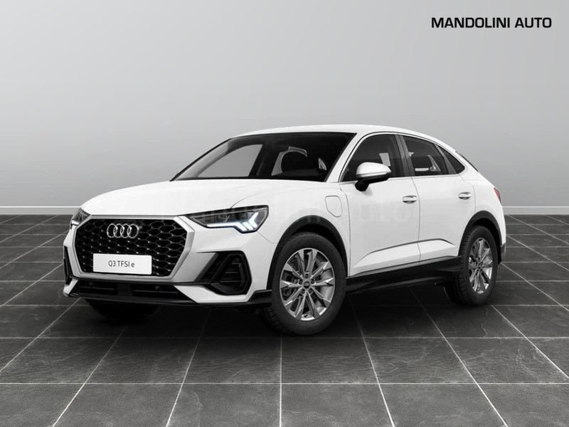 1 - Audi Q3 sportback 45 1.4 tfsi e business plus s tronic