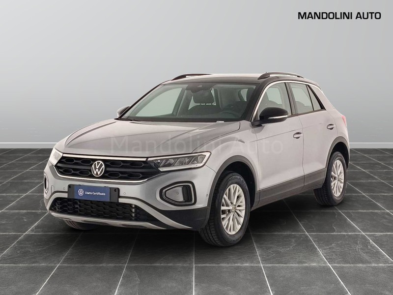 1 - Volkswagen T-Roc 1.5 tsi act life dsg