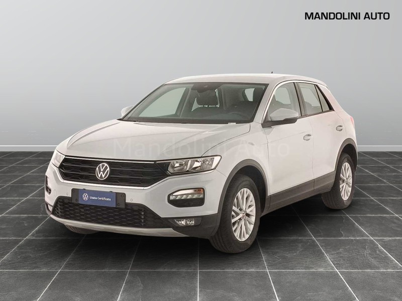 1 - Volkswagen T-Roc 1.0 tsi 110cv business