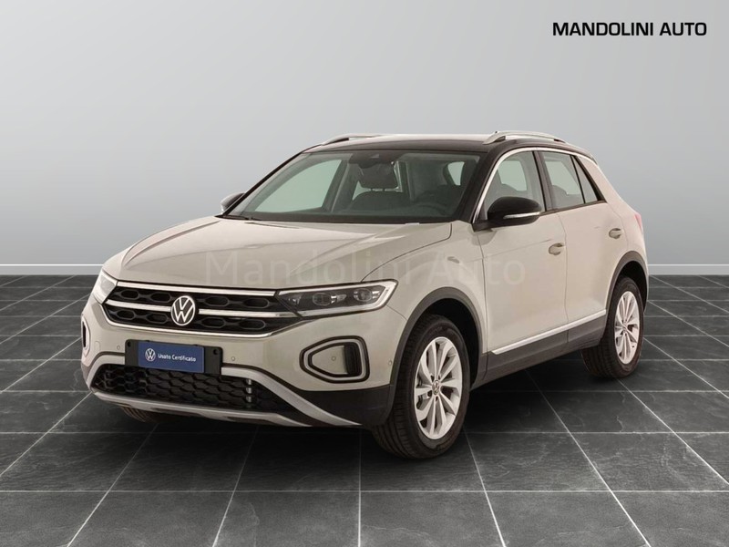 1 - Volkswagen T-Roc 1.5 tsi act style