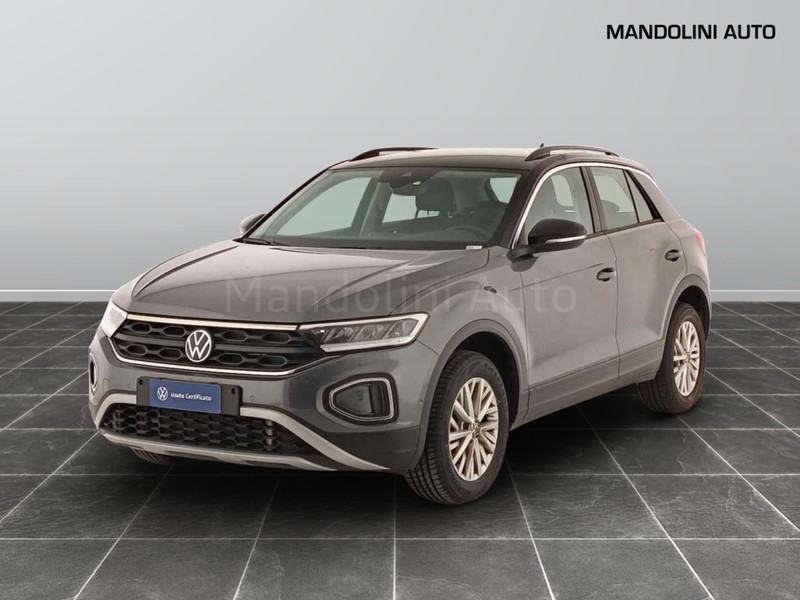 1 - Volkswagen T-Roc 1.5 tsi act life dsg