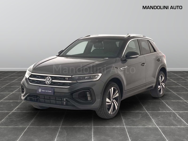 1 - Volkswagen T-Roc 1.5 tsi act r line