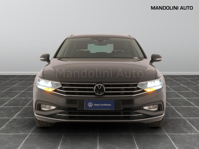 49 - Volkswagen Passat variant 2.0 tdi scr evo 150cv executive dsg