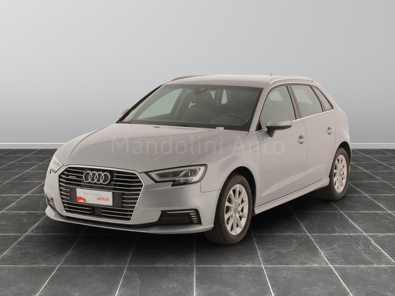 1 - Audi A3 sportback 1.4 tfsi e-tron design s tronic
