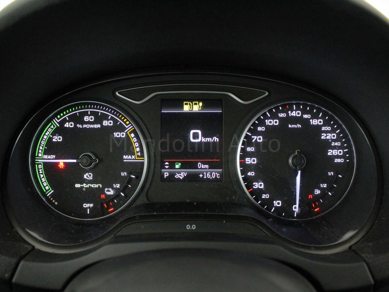19 - Audi A3 sportback 1.4 tfsi e-tron design s tronic