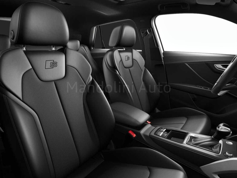 7 - Audi Q2 35 2.0 tdi identity black quattro s tronic