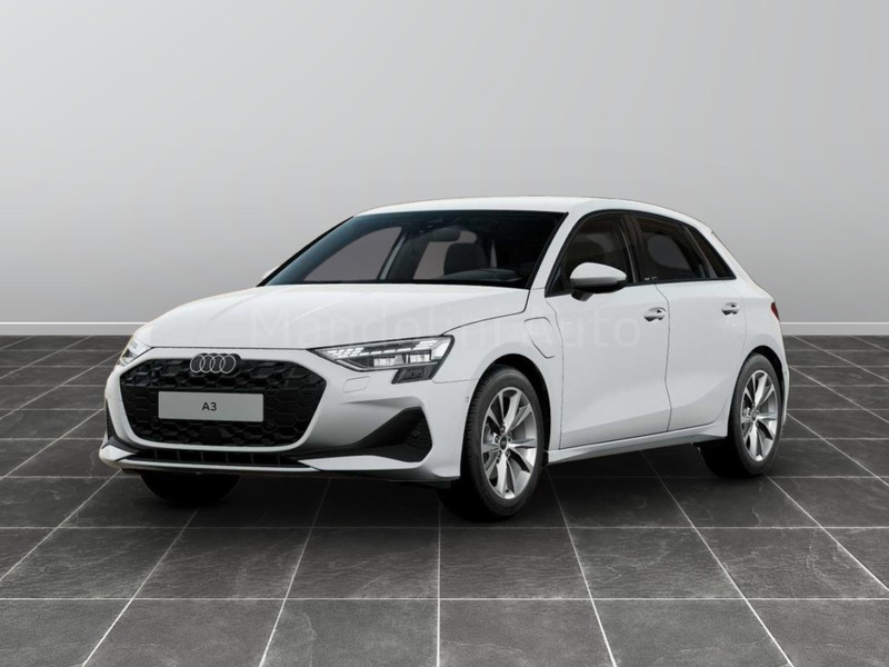 1 - Audi A3 sportback 40 1.5 tfsi e business s tronic