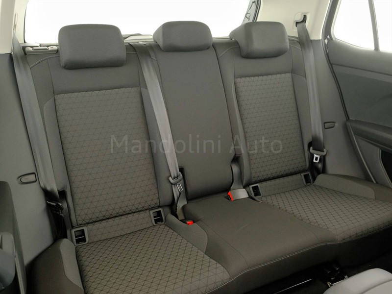 31 - Volkswagen T-Cross 1.0 tsi 110cv style dsg