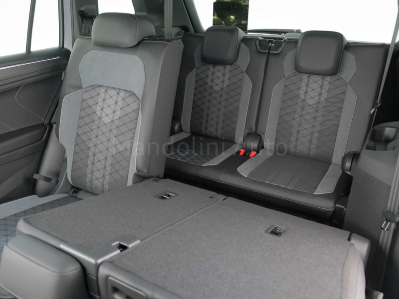19 - Volkswagen Tiguan allspace 2.0 tdi scr 150cv r-line 4motion dsg 7p.ti