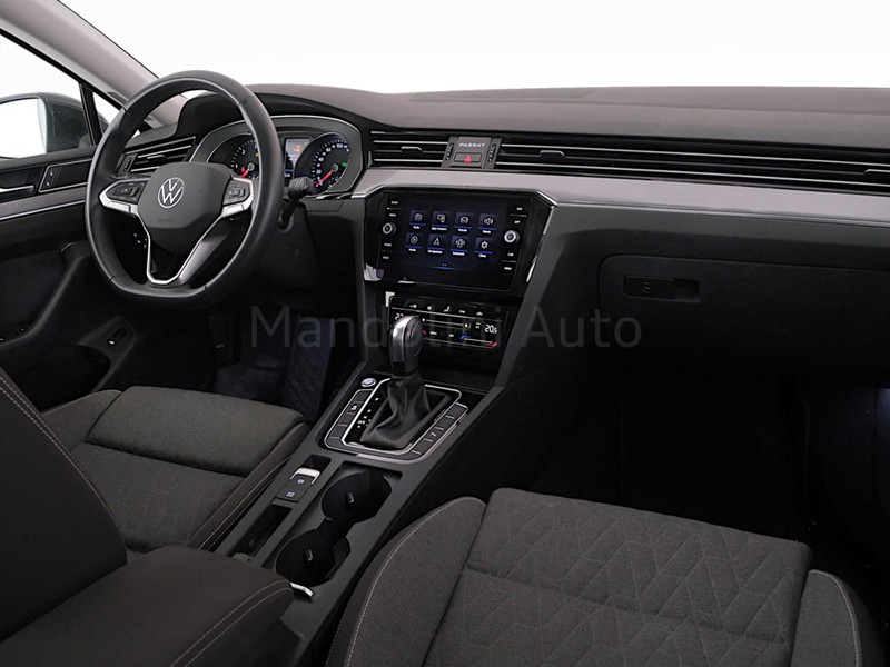 7 - Volkswagen Passat variant 2.0 tdi scr evo 150cv business dsg