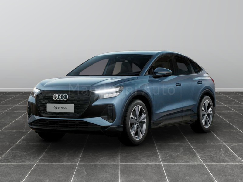 1 - Audi Q4 e-tron sportback e-tron 40 business advanced