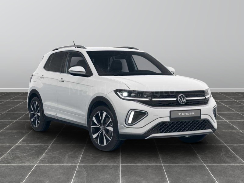 7 - Volkswagen T-Cross 1.0 tsi 115cv r-line plus