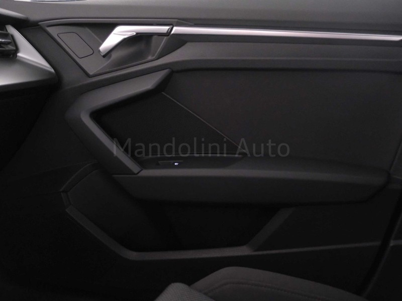 13 - Audi A3 sportback 30 1.5 g-tron business advanced s tronic