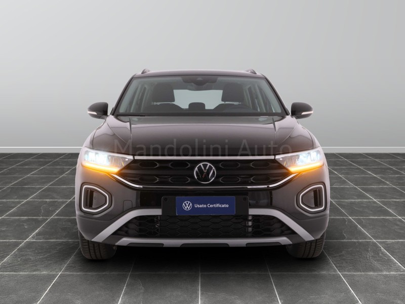 43 - Volkswagen T-Roc 1.5 tsi act life dsg
