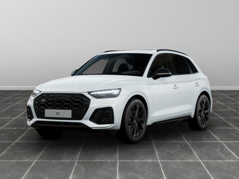 1 - Audi Q5 40 2.0 tdi mhev 12v identity black quattro s tronic