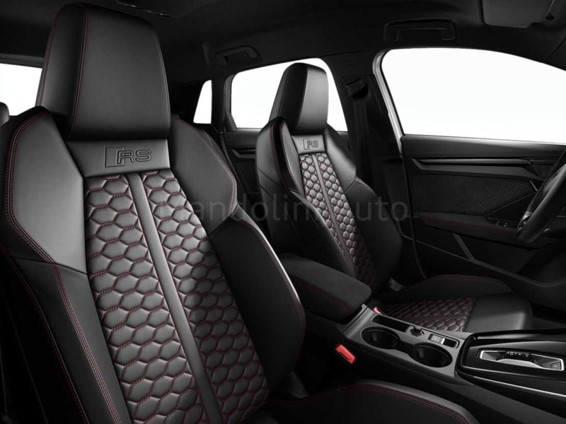 7 - Audi RS3 sportback 2.5 tfsi quattro