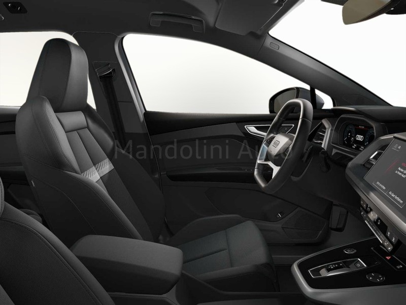 7 - Audi Q4 e-tron 40 business advanced