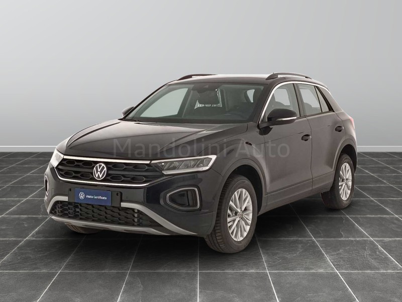 1 - Volkswagen T-Roc 1.5 tsi act life dsg