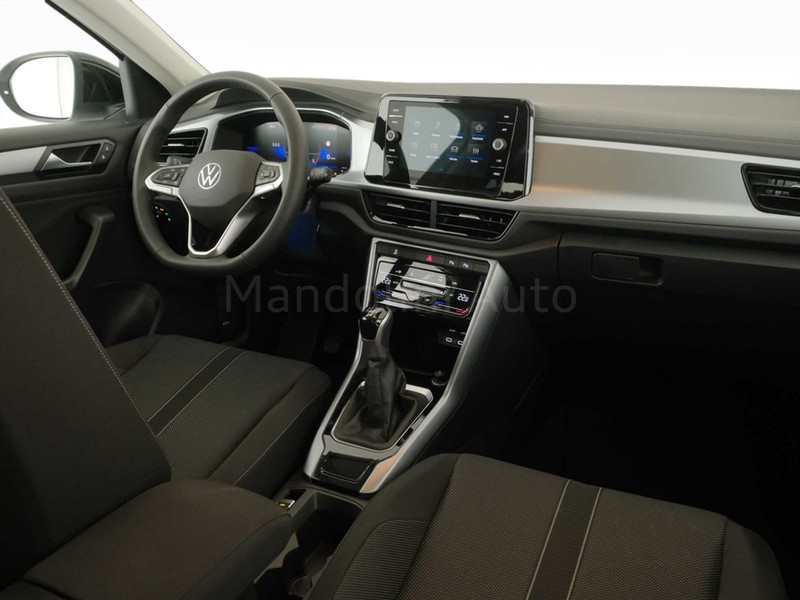 7 - Volkswagen T-Roc 1.0 tsi 115cv edition plus