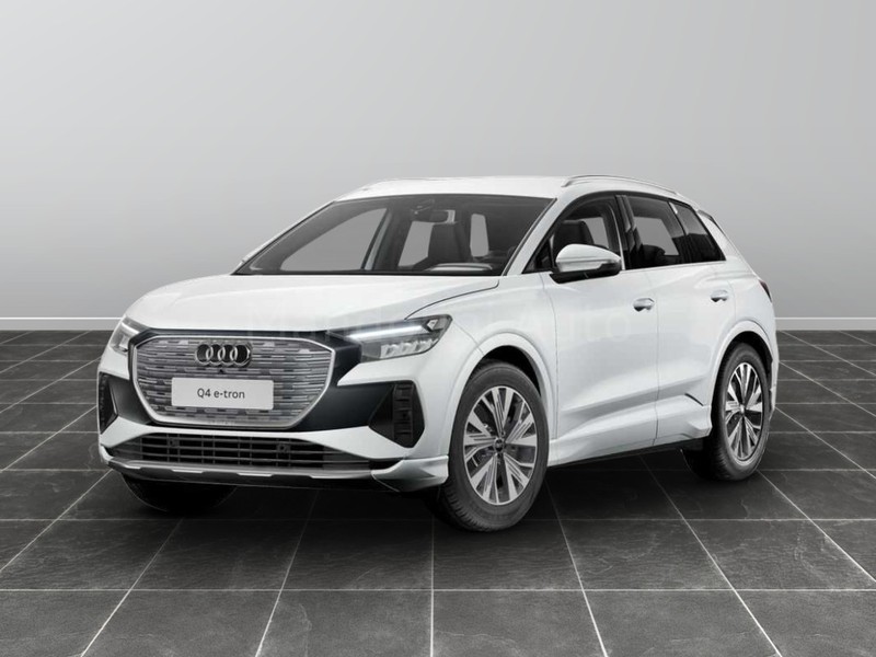 1 - Audi Q4 e-tron 40 business advanced