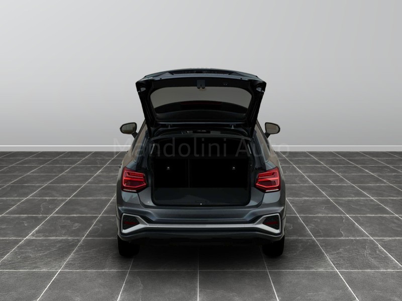7 - Audi Q2 35 2.0 tdi edition one s line edition s tronic
