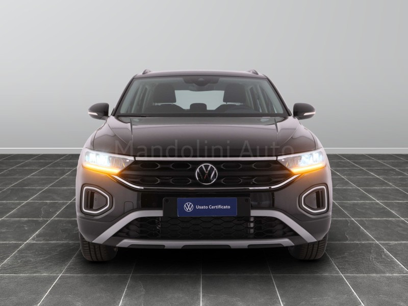 43 - Volkswagen T-Roc 1.5 tsi act life dsg