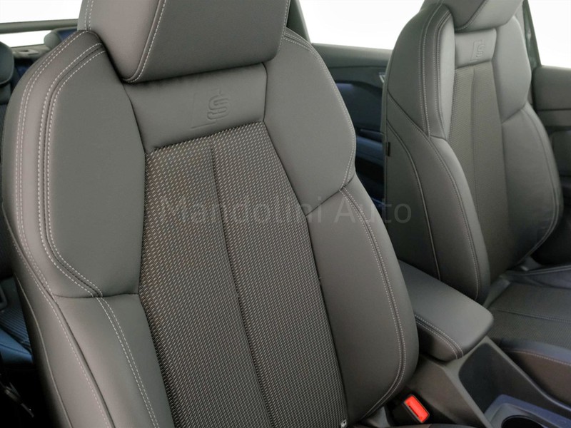 31 - Audi Q4 e-tron sportback e-tron 50 s line edition quattro