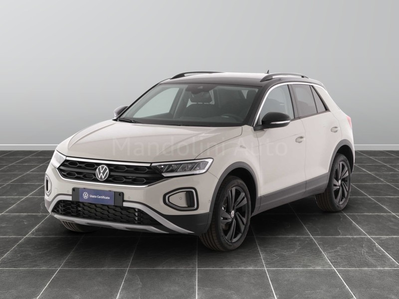 1 - Volkswagen T-Roc 1.5 tsi act sport