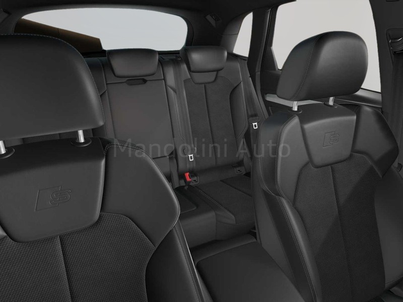 7 - Audi Q5 40 2.0 tdi mhev 12v s line quattro s tronic